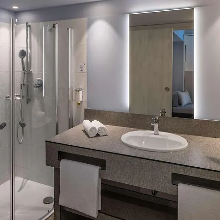 호텔 팔켄스타이너 클럽 푸니메이션 보리크 4*