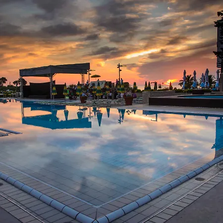 Falkensteiner Club Funimation Borik Отель