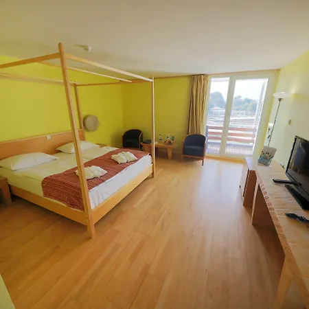 호텔 팔켄스타이너 클럽 푸니메이션 보리크