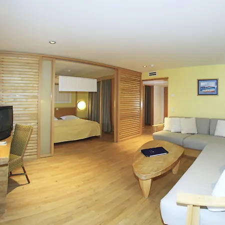 팔켄스타이너 클럽 푸니메이션 보리크 4* 자다르