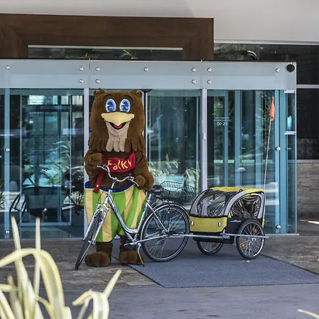 Falkensteiner Club Funimation Borik זאדאר