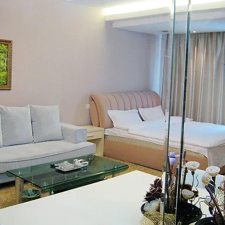 팔켄스타이너 클럽 푸니메이션 보리크 4*