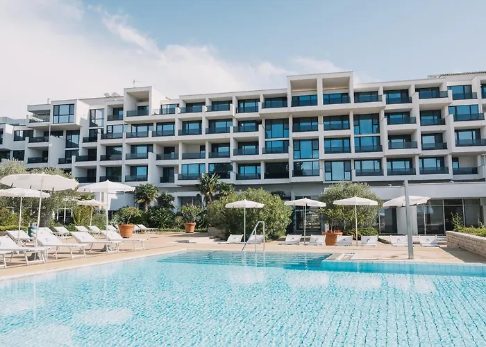 Falkensteiner Club Funimation Borik