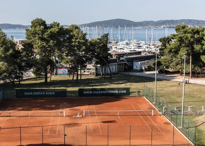 Falkensteiner Club Funimation Borik מלון