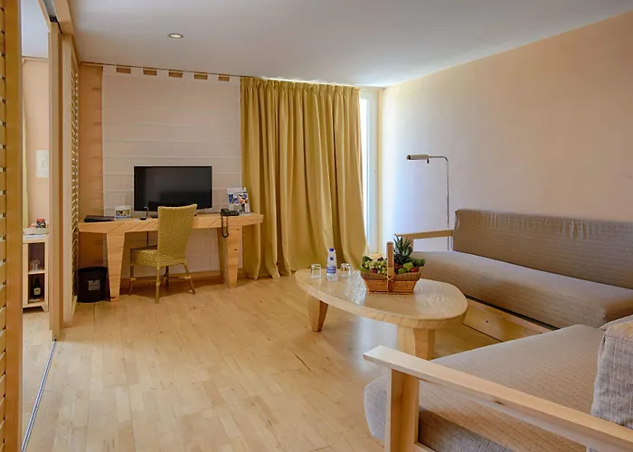 Отель Falkensteiner Club Funimation Borik