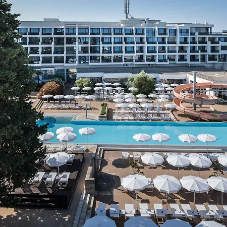 ファルケンシュタイナー クラブ フニメーション ボリック ホテル 4*