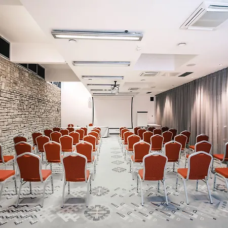 ファルケンシュタイナー クラブ フニメーション ボリック ザダル