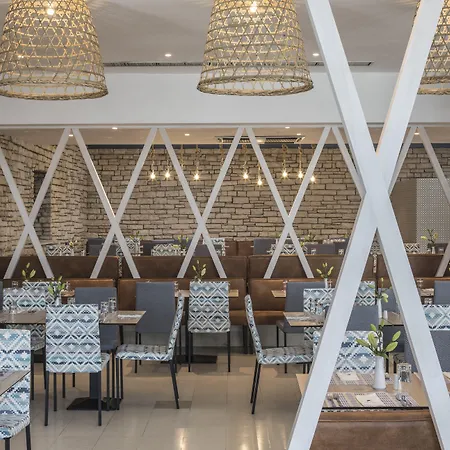 ホテル ファルケンシュタイナー クラブ フニメーション ボリック 4*