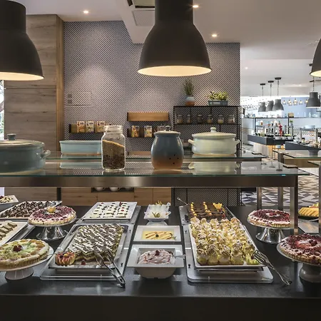 ファルケンシュタイナー クラブ フニメーション ボリック ザダル