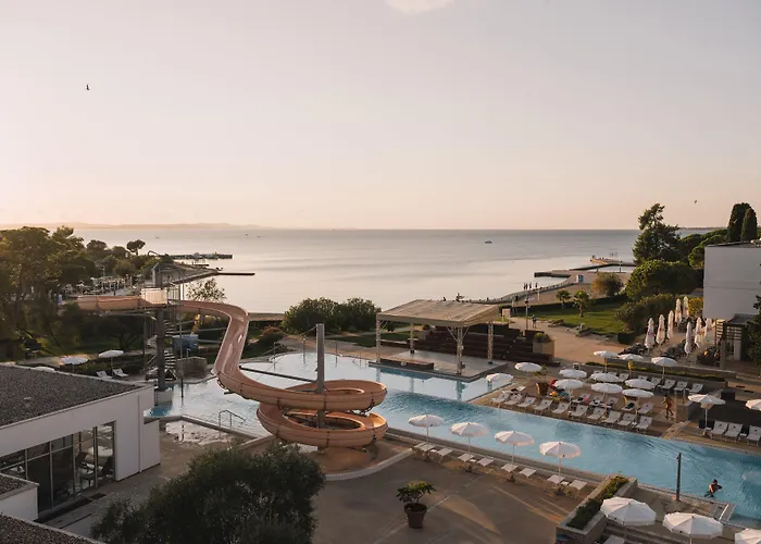 Falkensteiner Club Funimation Borik 4*